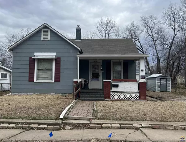 532 NE Sardou AVE,  Topeka,  KS 66608