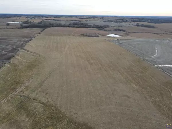 Hoyt, KS 66440,00000 102nd St