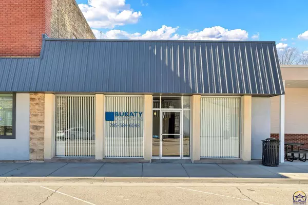 Rossville, KS 66533,409 Main ST