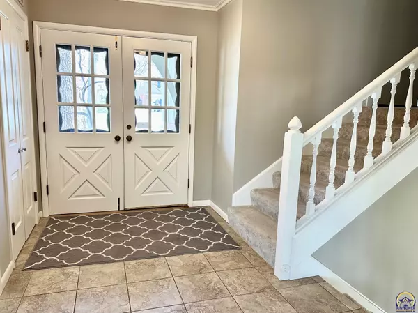 Topeka, KS 66611,2825 SW Plass AVE