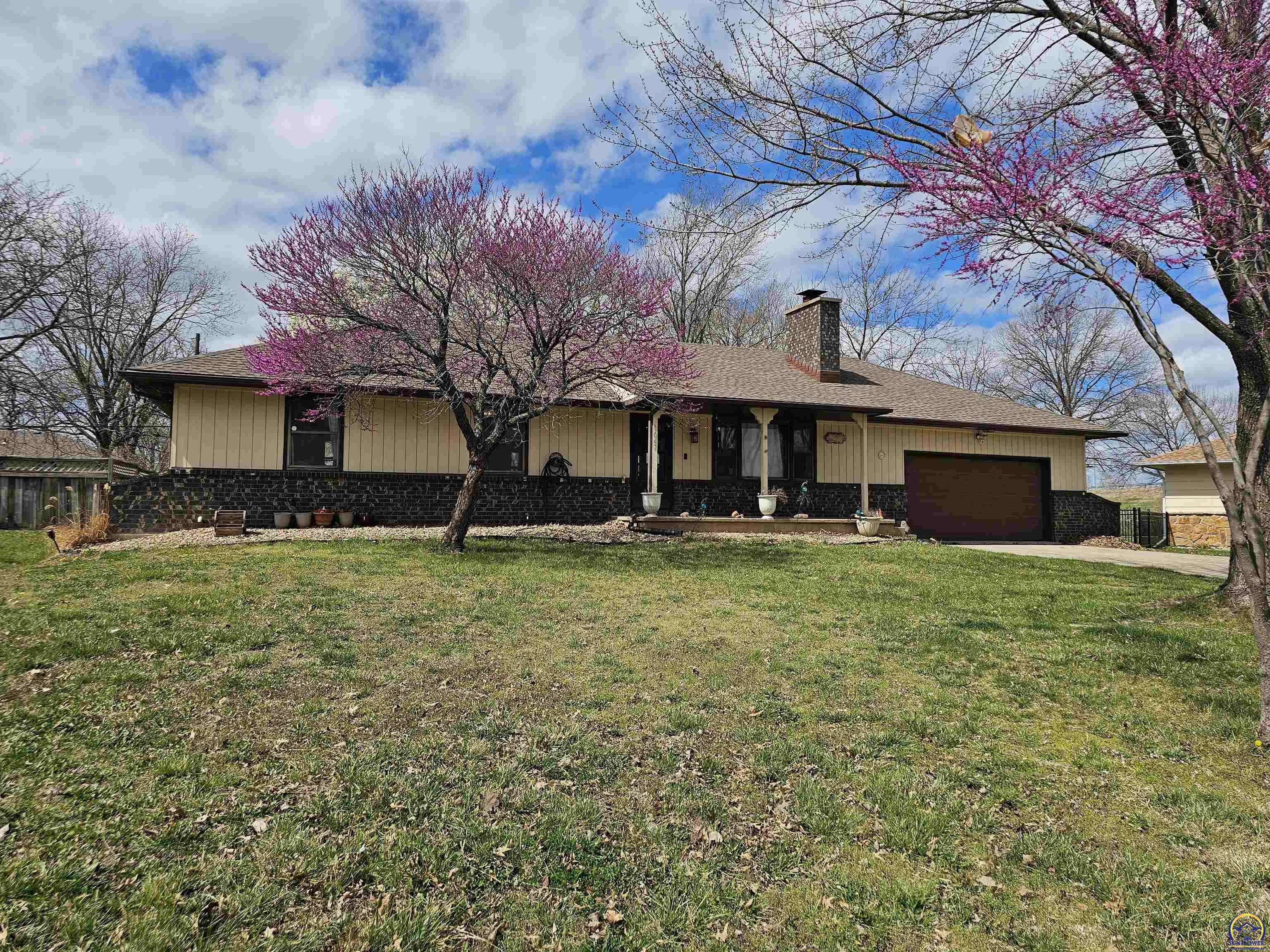 Emporia, KS 66801,1047 Harcourt Dr