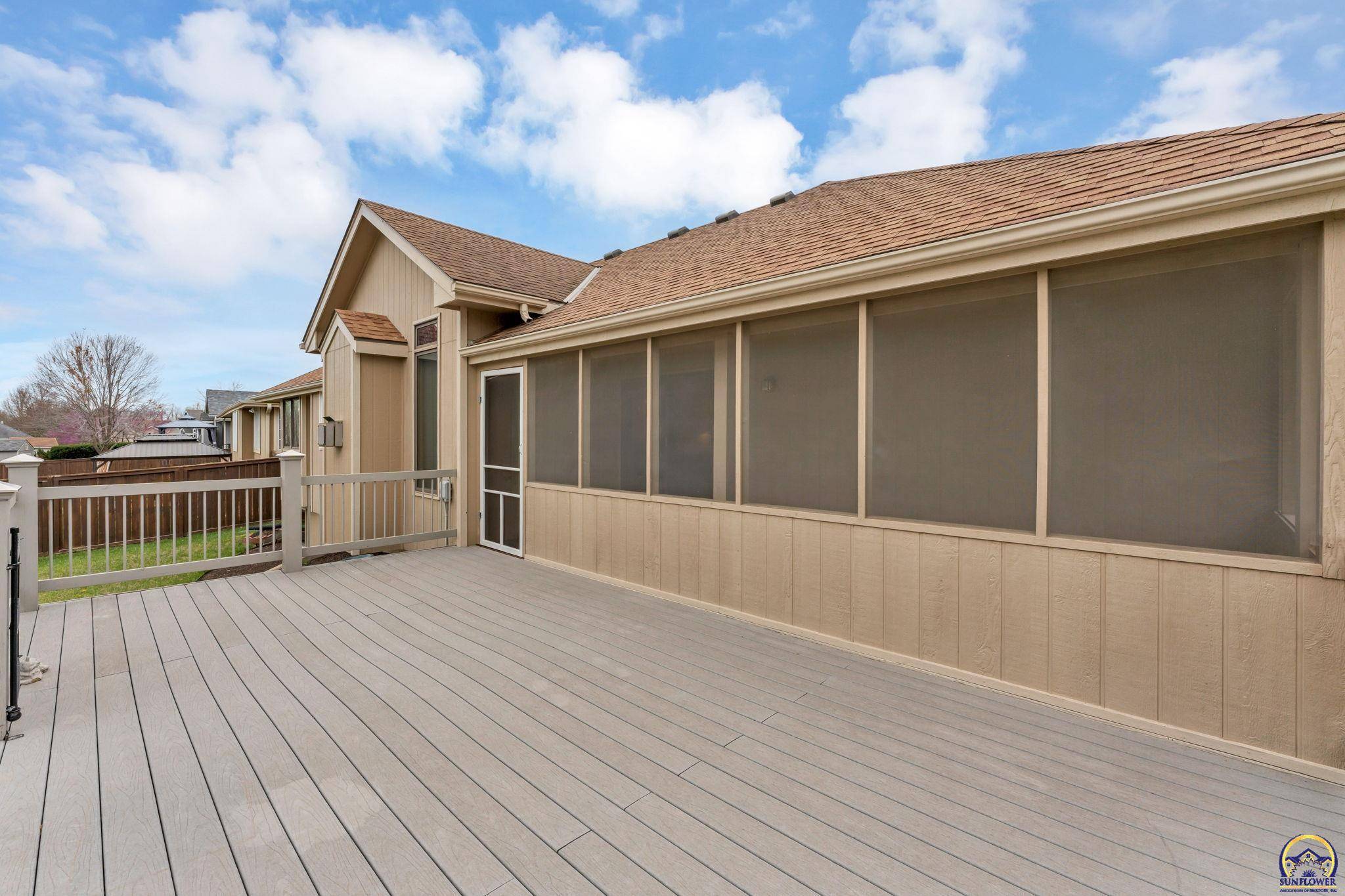 Topeka, KS 66614,2738 SW Chauncey CT