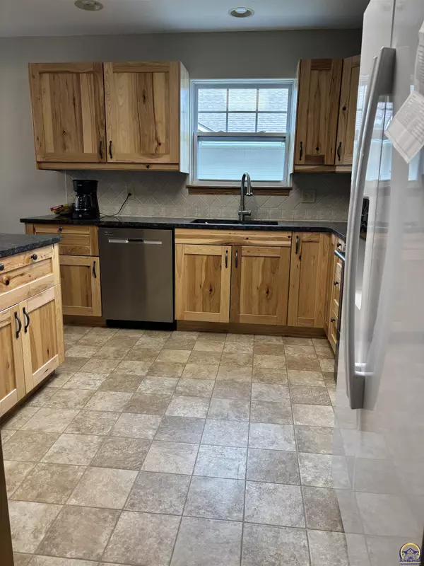 Emporia, KS 66801,1907 Deerbrook Lane