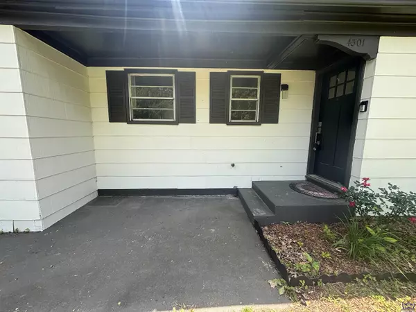 Topeka, KS 66614,4301 SW 23rd ST