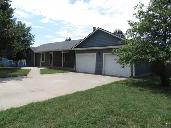 Tonganoxie, KS 66086,290 Rawlings Dr