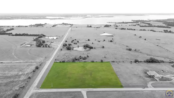 Burlington, KS 66839,21 Hillside DR