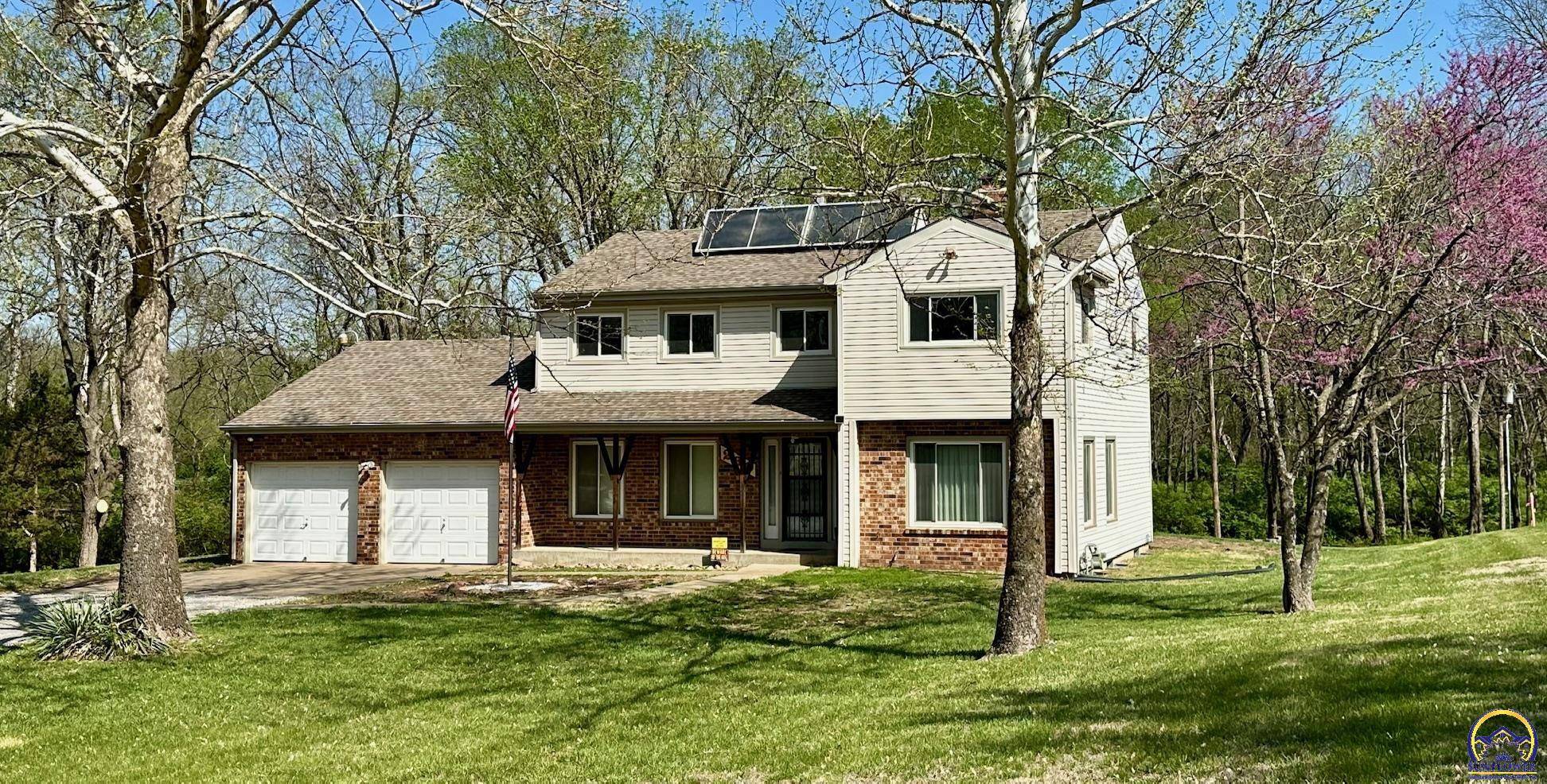 230 NW 58th St, Topeka, KS 66617