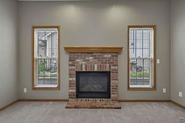 Lawrence, KS 66049,3502 Sweet Grass CT