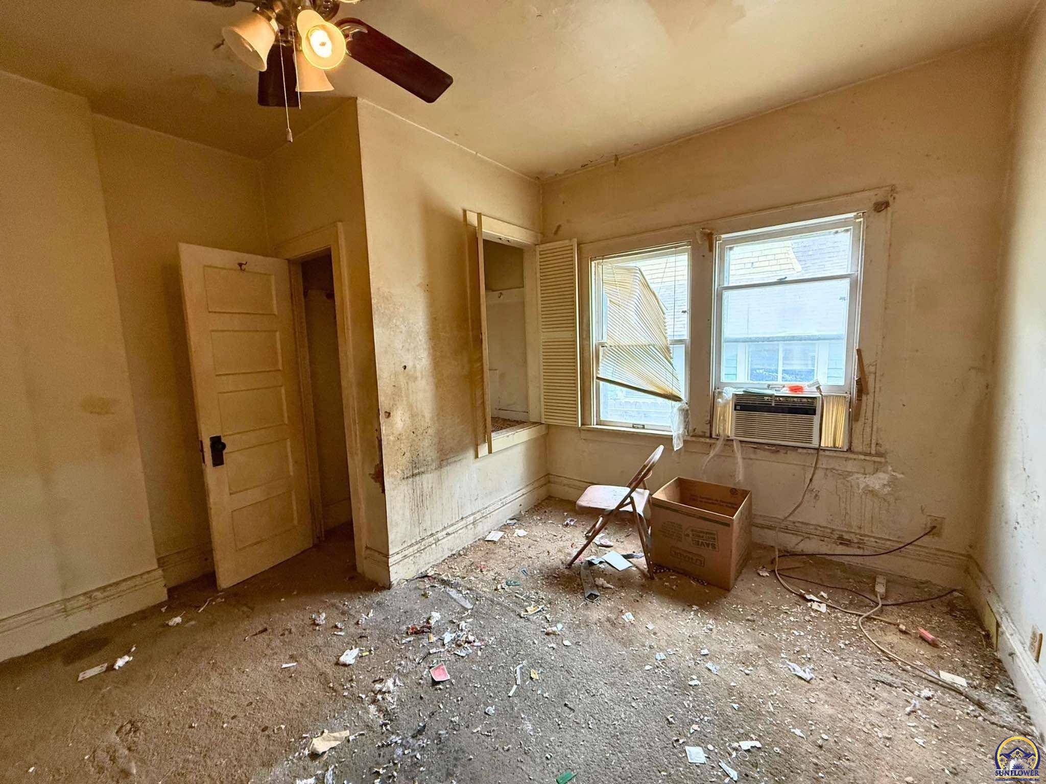 Topeka, KS 66604,1401/1403 SW Fillmore ST #1011 SW Douthill Ave