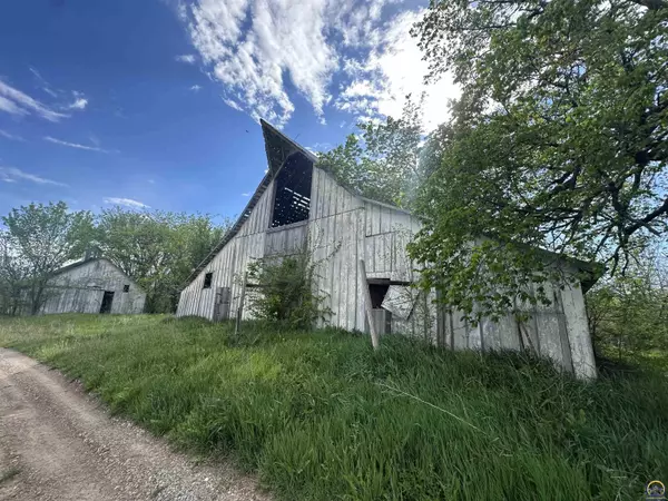 Netawaka, KS 66516,12766 302nd Rd