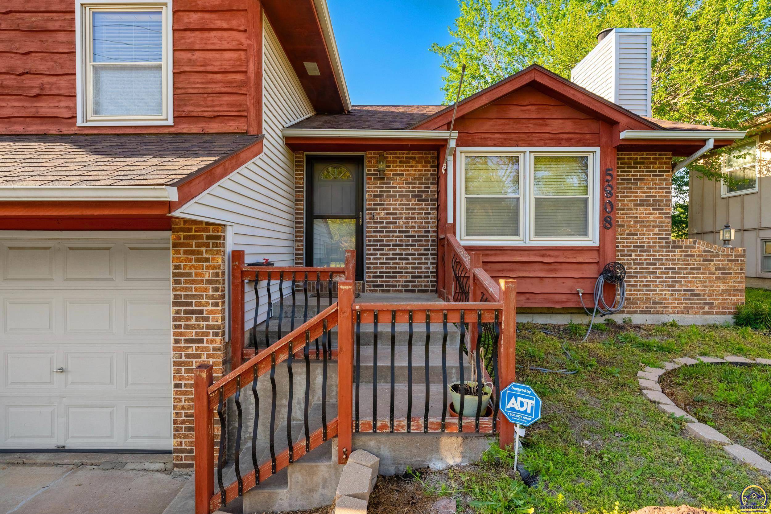 Topeka, KS 66604,5808 SW 17th ST