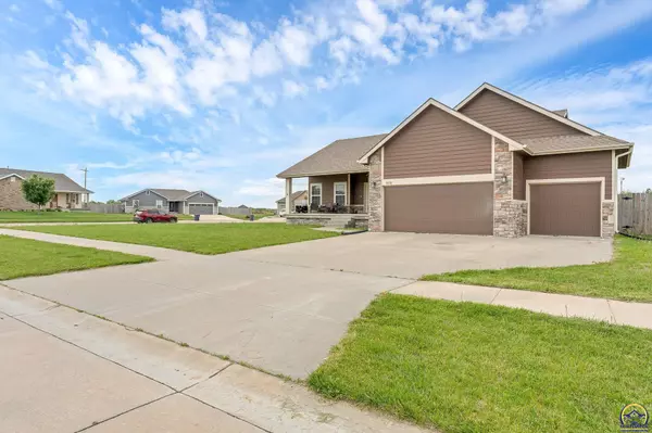 Manhattan, KS 66502,9911 Lavendar Ln