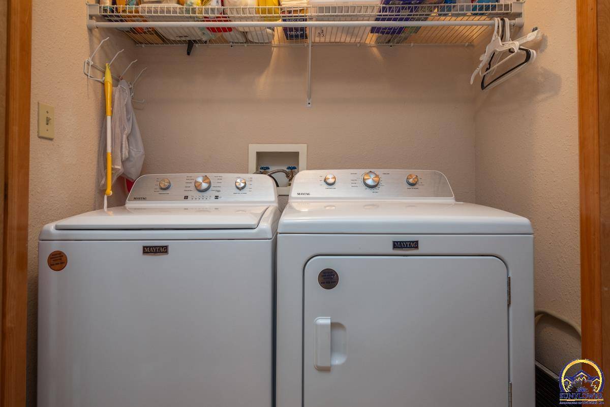 Topeka, KS 66614,7304 SW 23rd CT