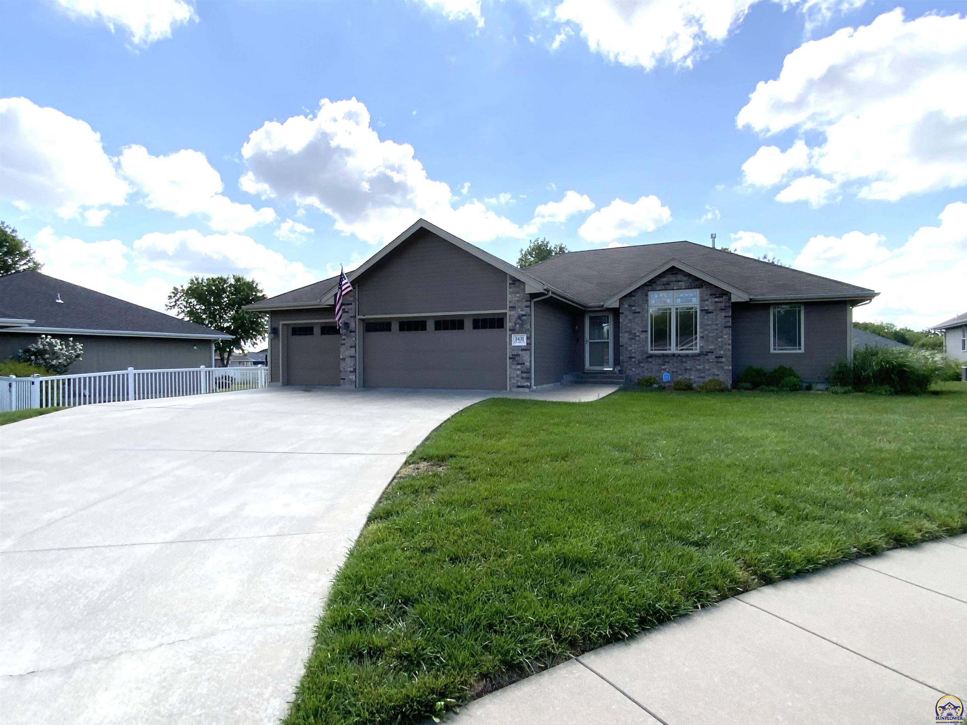 3431 SW 47th CT, Topeka, KS 66610