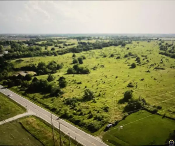 Topeka, KS 66610,4200 SW Auburn RD