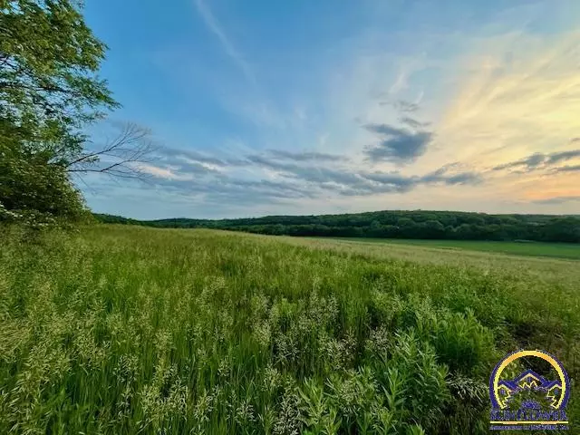 Baldwin City, KS 66006,10.01 Acres M/L N 800 Rd