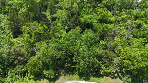 Topeka, KS 66610,0000 SW 43rd Ct #BLK B, Lot 10