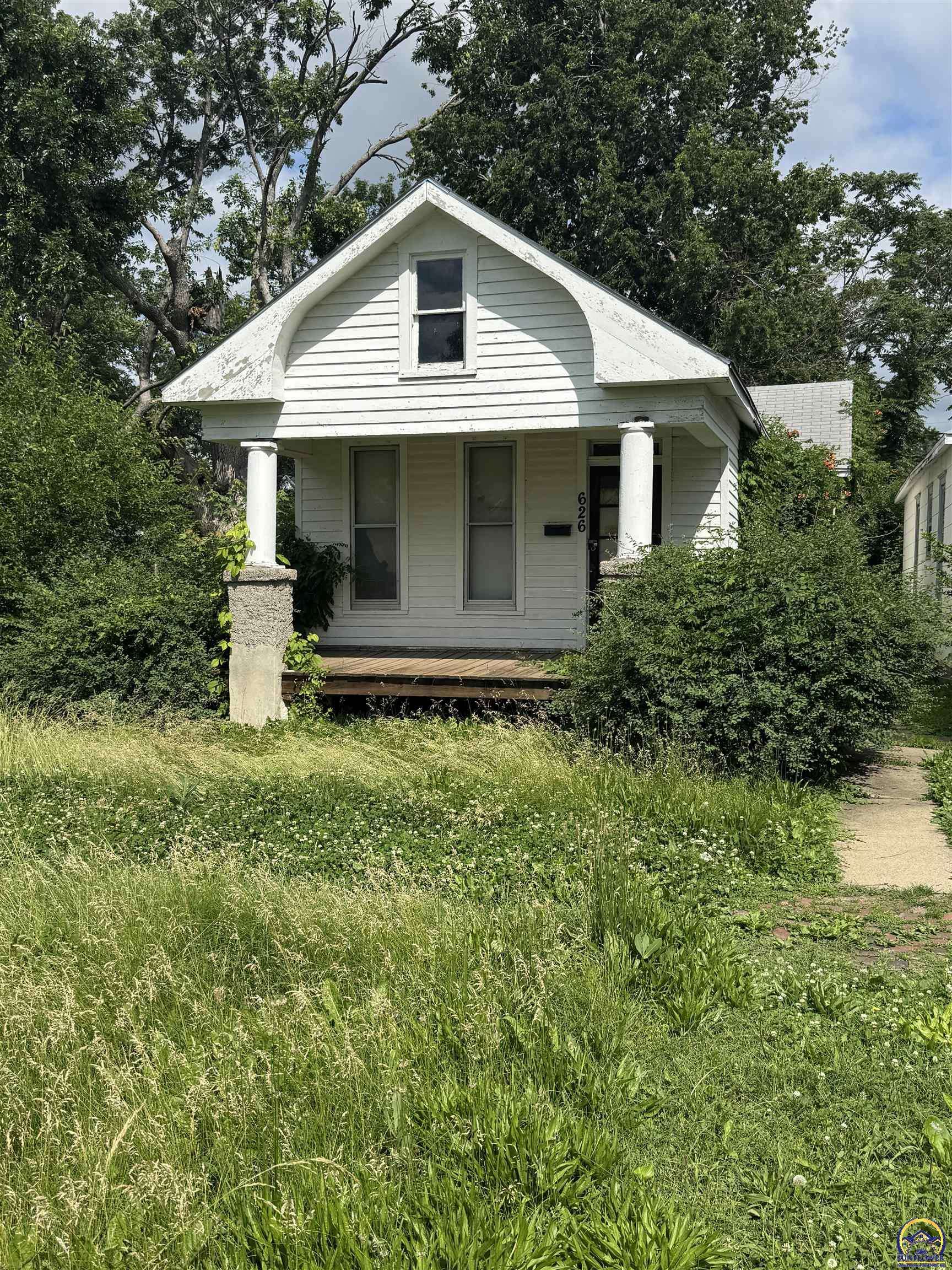 626 SW Lincoln ST, Topeka, KS 66606