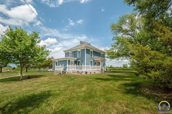 Overbrook, KS 66524,230 N 300 Rd