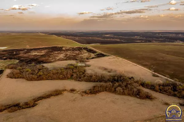 Allen, KS 66833,700 Road 400