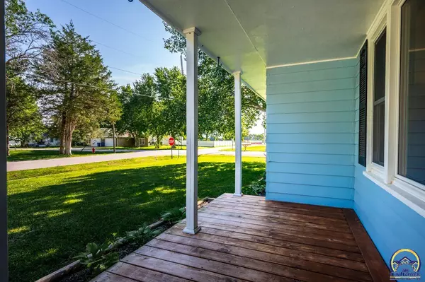 Overbrook, KS 66524,305 E Santa Fe Trail St