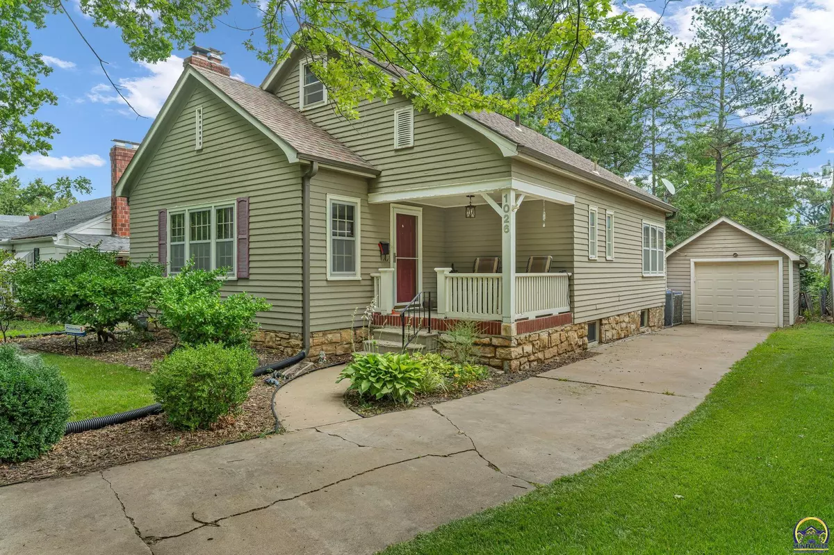 Topeka, KS 66604,1026 SW Medford AVE