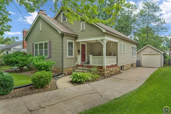 1026 SW Medford AVE, Topeka, KS 66604