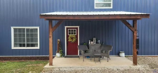 Lawrence, KS 66044,16203 US 24 HWY