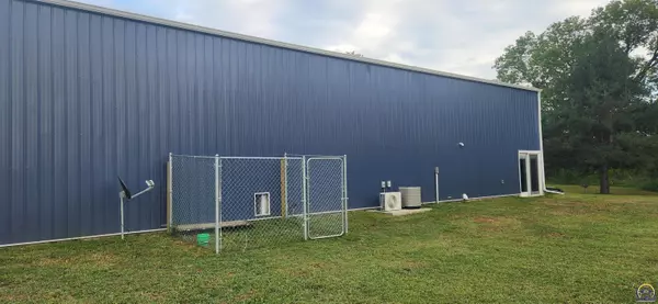 Lawrence, KS 66044,16203 US 24 HWY