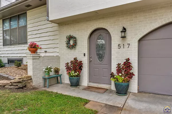 Silver Lake, KS 66539,517 S Mariner DR