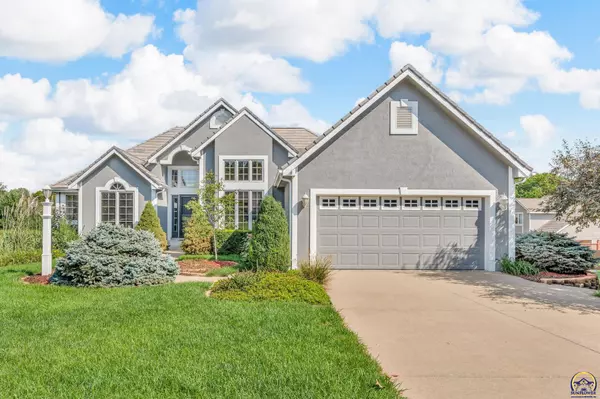 2222 SW Pondview DR,  Topeka,  KS 66614