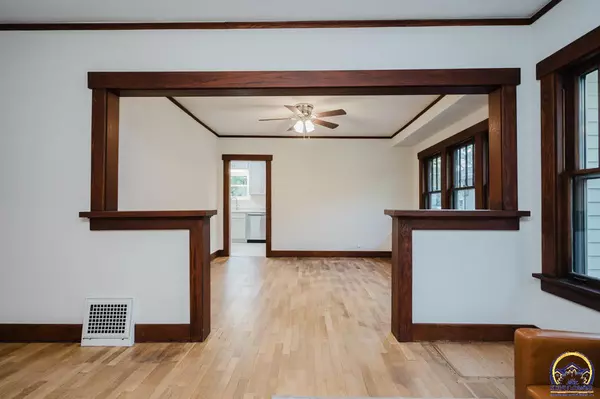 Topeka, KS 66604,1180 SW Woodward AVE