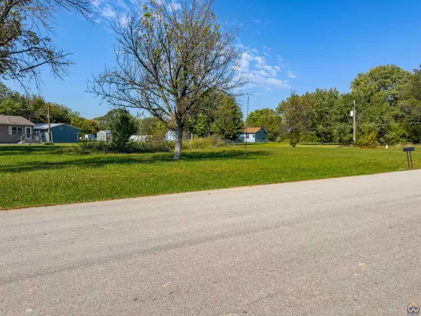 105 S East AVE, Scranton, KS 66537