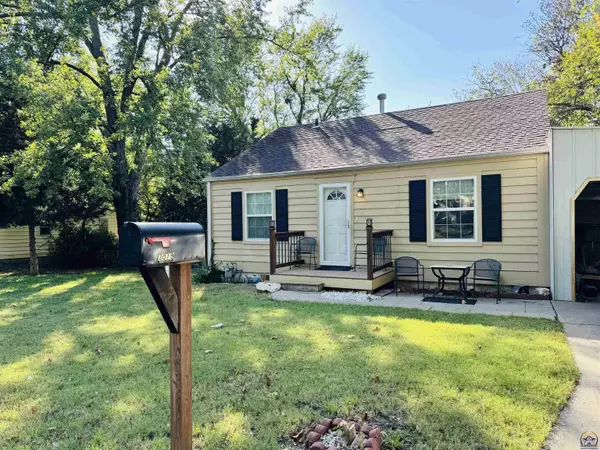 Topeka, KS 66605,3019 SE Colorado AVE