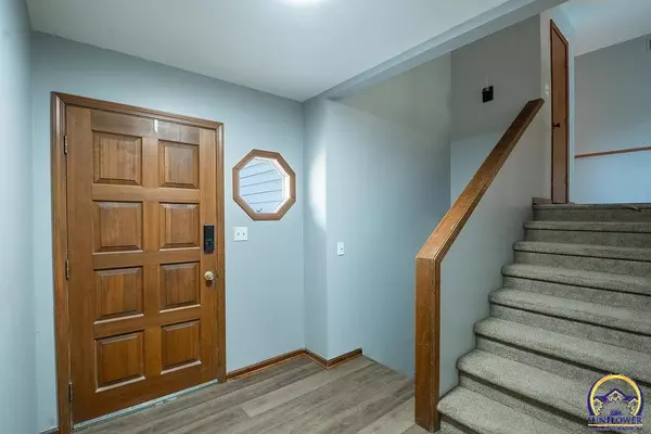 2941 Dimrill Stair Rd, Manhattan, KS 66503