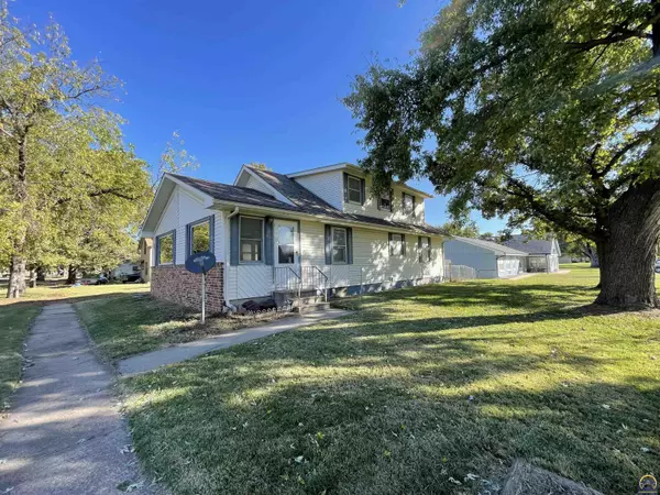 Silver Lake, KS 66539,308 S Beaubein ST