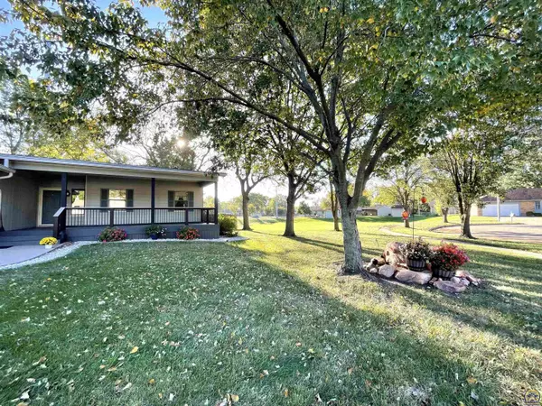 Topeka, KS 66604,1100 SW Amhurst CT