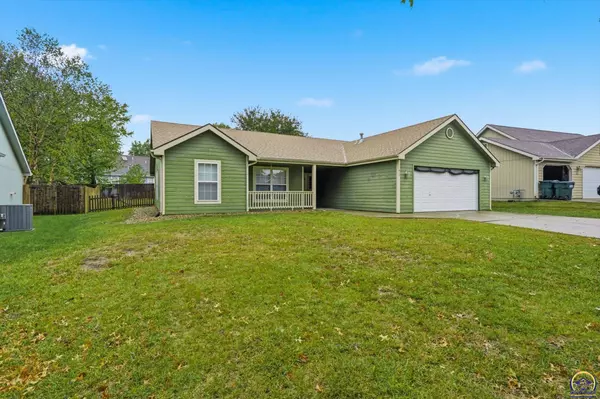 Lawrence, KS 66049,617 N Salsbury Court