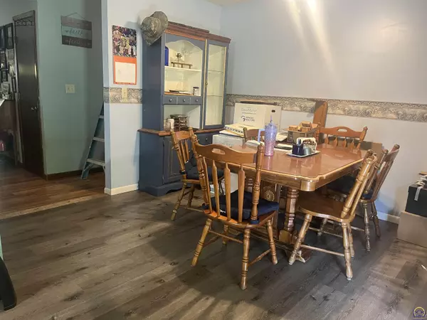 Netawaka, KS 66516-9213,30162 R RD