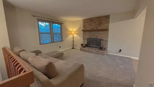 Topeka, KS 66605,3100 SE Eveningtide WAY