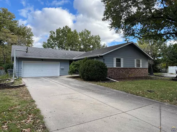 Emporia, KS 66801,1702 Trowman Way