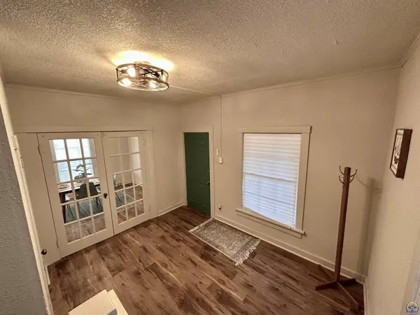 Topeka, KS 66608,2026 N Kansas AVE