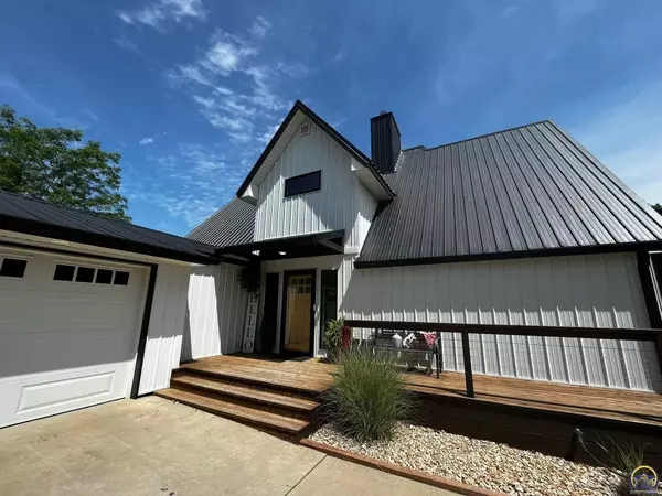 Tecumseh, KS 66542,4031 SE Shawnee Heights RD