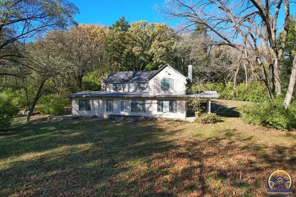 Oskaloosa, KS 66066,9263 Marion RD