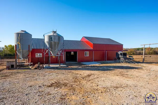 Lyndon, KS 66451,20031 S Berryton RD