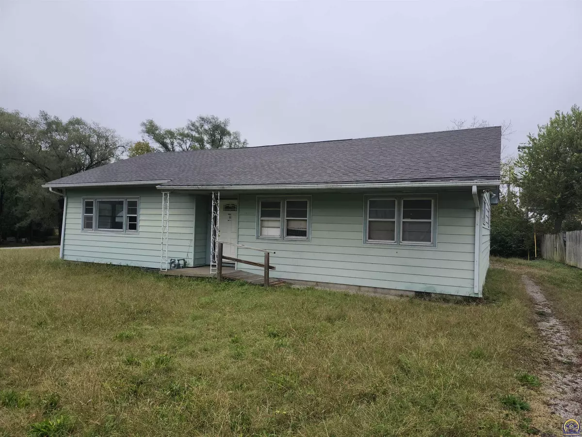 Topeka, KS 66607,1000 SE Bellview Ave