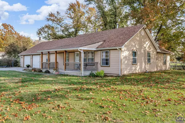 Delia, KS 66418,620 Elm ST