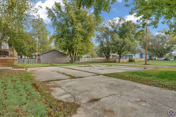 Rossville, KS 66533,354 E Anderson ST
