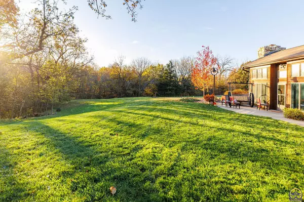 Wamego, KS 66547,16755 Say Rd