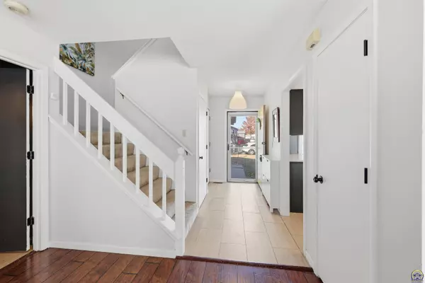 Topeka, KS 66614,6309 SW 28th ST